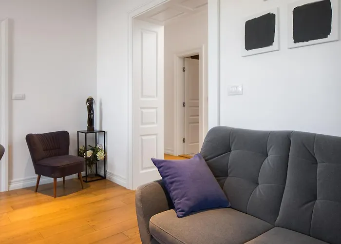 Charlie Chaplin Appartement Split