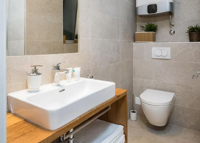 Charlie Chaplin Appartement *