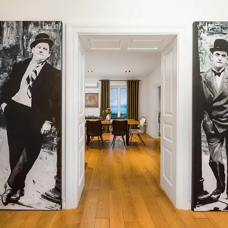 Charlie Chaplin * Спліт