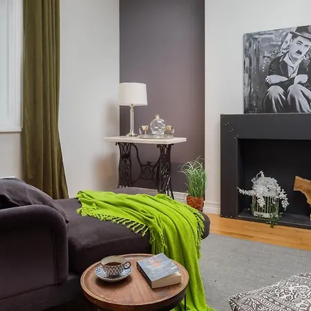 Charlie Chaplin Apartment